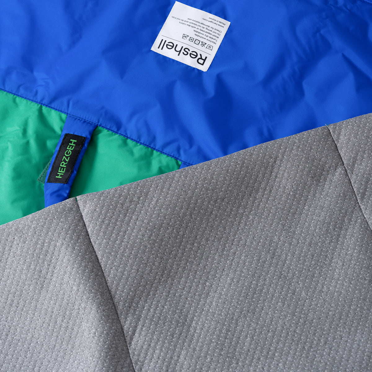Foldable Two-Tone Picnic Mat – Green